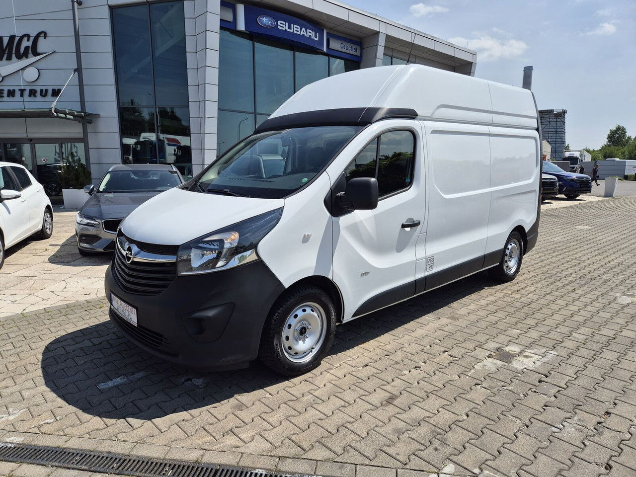 Opel Vivaro 2900 / 125KM / E6 / L2H2 Maxi / Mobile Service / 1 Owner - Small van: picture 2 Opel Vivaro 2900 / 125KM / E6 / L2H2 Maxi / Mobile Service / 1 Owner - Small van: picture 2