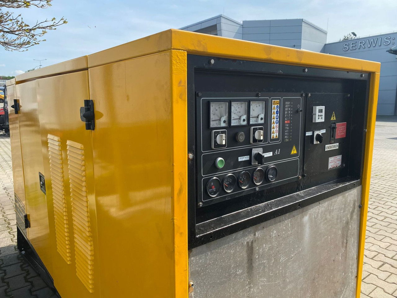 SDMO NS 60 WM / 1 OWNER / LOW MTH - Generator set: picture 5 SDMO NS 60 WM / 1 OWNER / LOW MTH - Generator set: picture 5