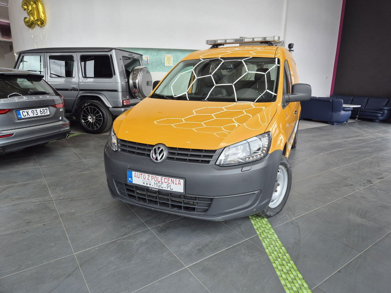 Volkswagen Caddy 2.0 TDi Maxi / 4Motion 4X4 / 1 Owner / Serviced - Small van: picture 3 Volkswagen Caddy 2.0 TDi Maxi / 4Motion 4X4 / 1 Owner / Serviced - Small van: picture 3