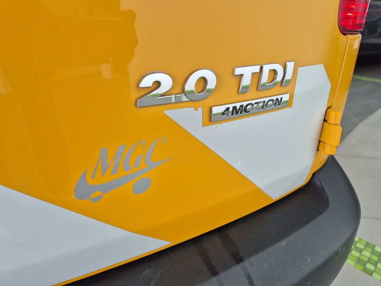 Small van Volkswagen Caddy 2.0 TDi Maxi / 4Motion 4X4 / 1 Owner / Serviced: picture 17
