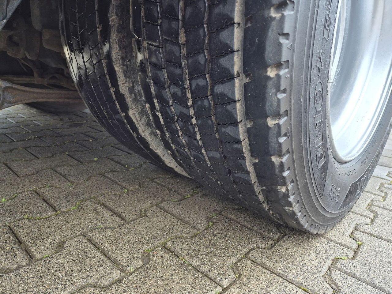 Dropside/ Flatbed truck, Crane truck Volvo FM 330 HDS Hiab / 1 Owner / Euro 6 / Serviced: picture 17 Dropside/ Flatbed truck, Crane truck Volvo FM 330 HDS Hiab / 1 Owner / Euro 6 / Serviced: picture 17