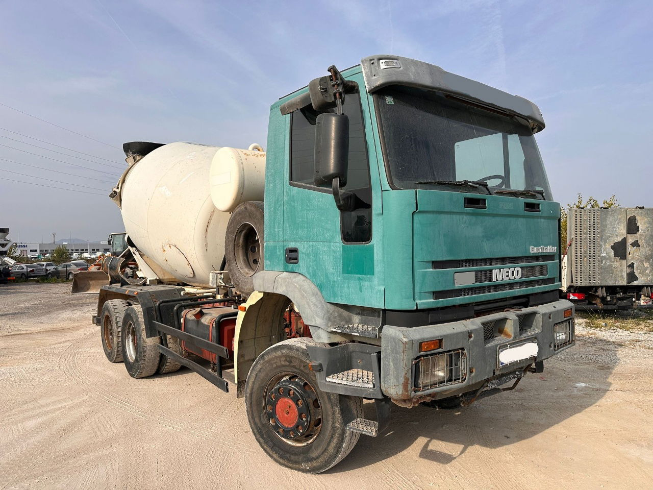 Iveco Eurotrakker 260E35W 6x6 mixer - 7m3 - Concrete mixer truck: picture 3 Iveco Eurotrakker 260E35W 6x6 mixer - 7m3 - Concrete mixer truck: picture 3