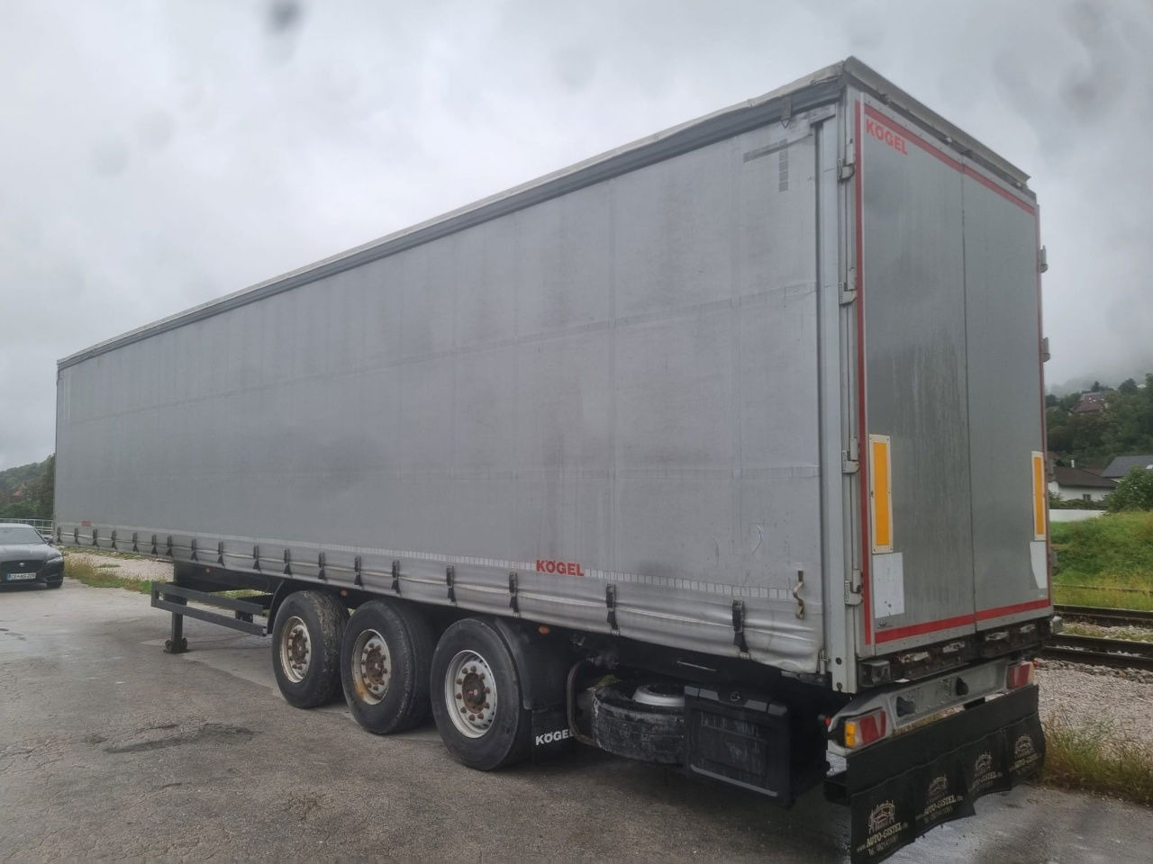Kögel S24 - trailer - lifting axle - 2016 - Curtainsider semi-trailer: picture 3 Kögel S24 - trailer - lifting axle - 2016 - Curtainsider semi-trailer: picture 3