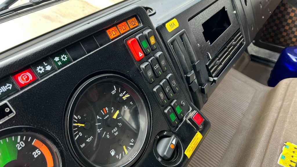 Fire truck Mercedes-Benz 1622 4x2 43.000km winch: picture 29