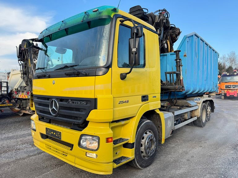 Container transporter/ Swap body truck Mercedes-Benz Actros 2546 6x2 abroll tipper - crane LIV - scissors - retarder - lifting axle: picture 1