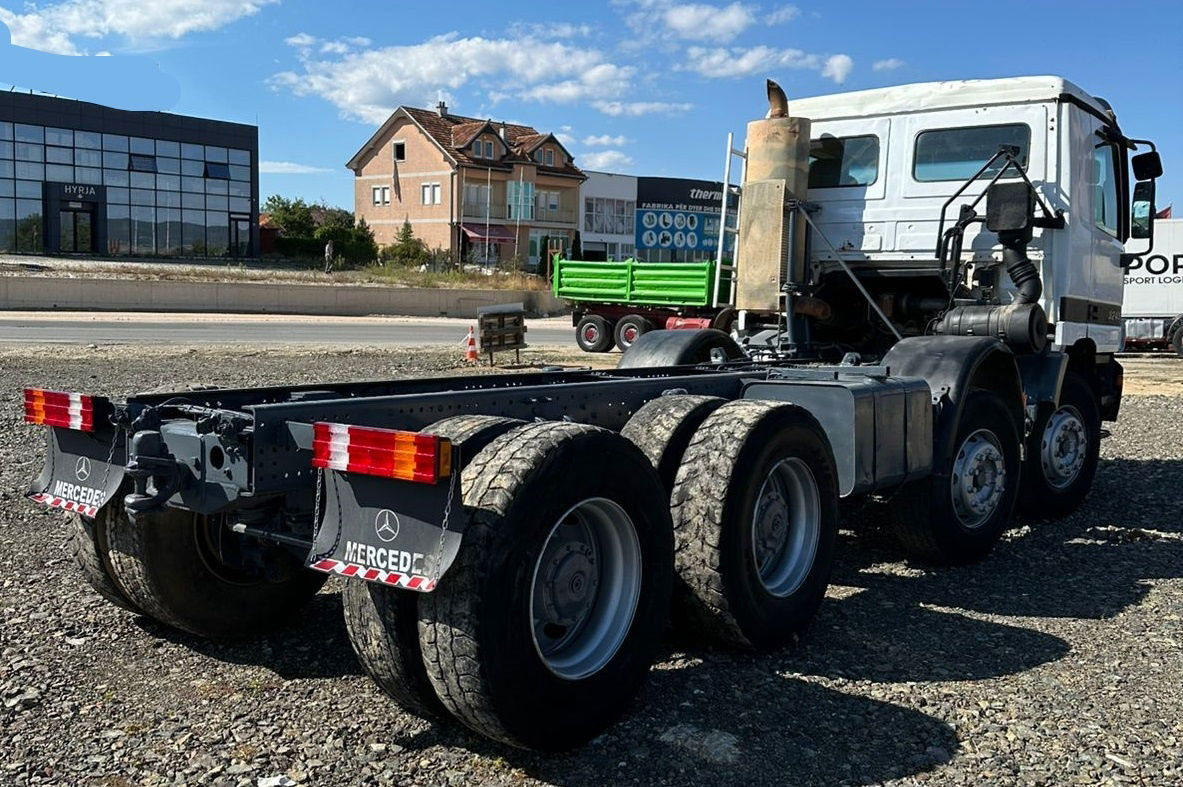 Mercedes-Benz Actros 3243 8x4 chassis - Cab chassis truck: picture 4 Mercedes-Benz Actros 3243 8x4 chassis - Cab chassis truck: picture 4