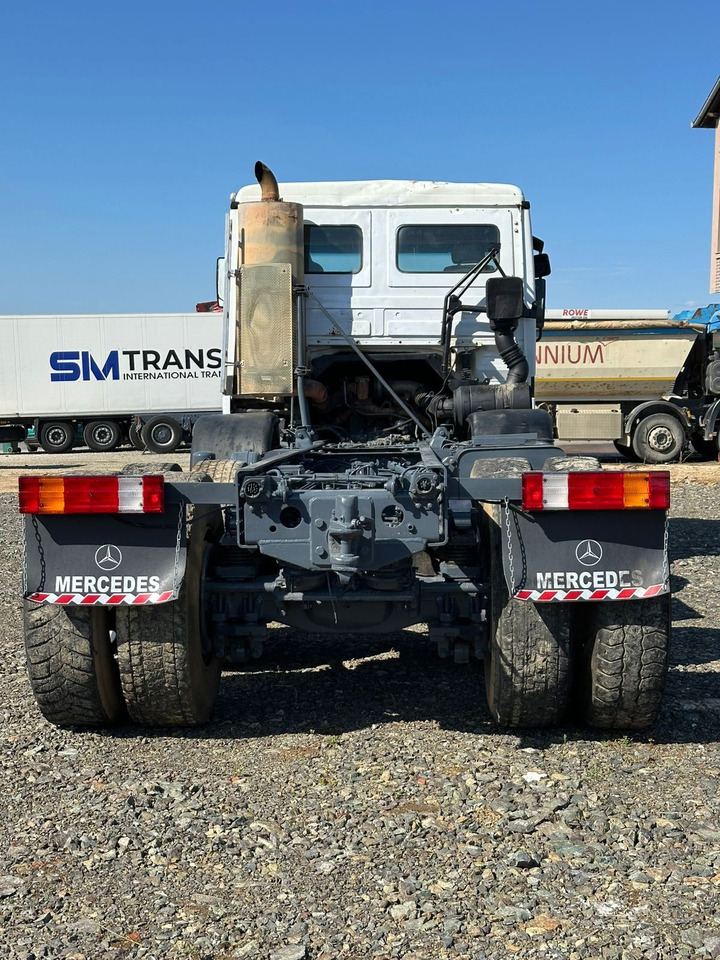 Mercedes-Benz Actros 3243 8x4 chassis - Cab chassis truck: picture 5 Mercedes-Benz Actros 3243 8x4 chassis - Cab chassis truck: picture 5