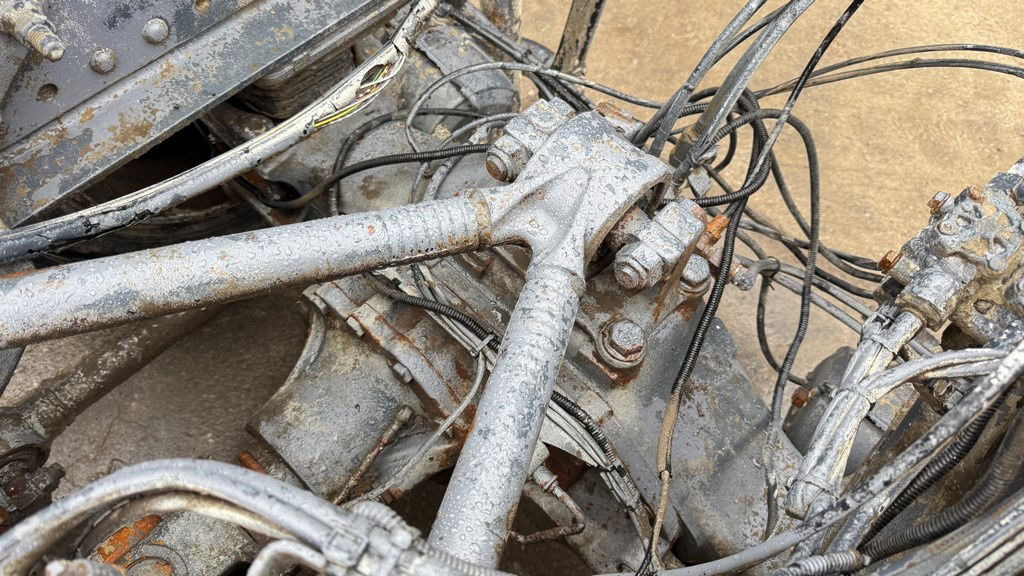 Cab chassis truck Mercedes-Benz Actros 3331 B 6x4 chassis - big axle: picture 18 Cab chassis truck Mercedes-Benz Actros 3331 B 6x4 chassis - big axle: picture 18