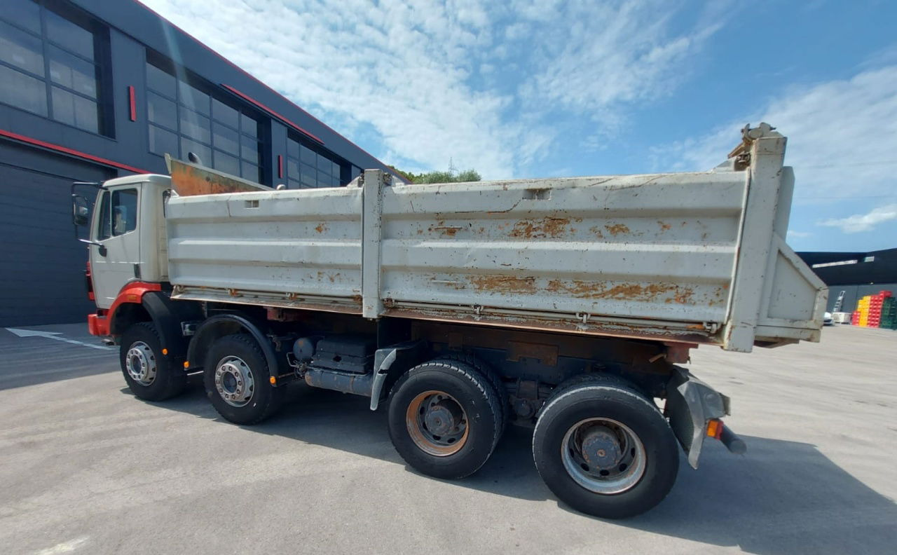 Mercedes-Benz SK 3235 8X4 tipper - V8 - Spring - Tipper: picture 3 Mercedes-Benz SK 3235 8X4 tipper - V8 - Spring - Tipper: picture 3