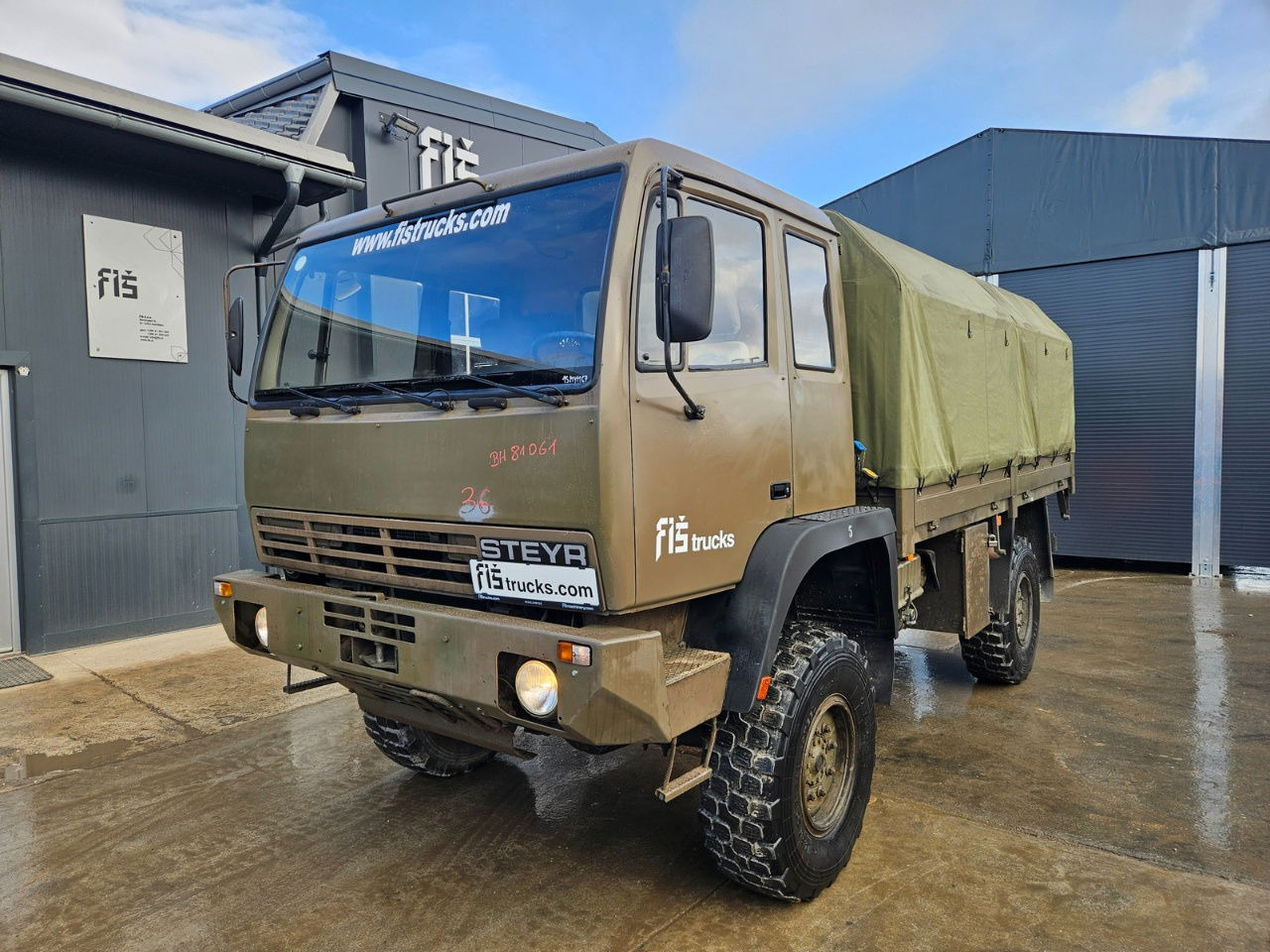 Steyr 12M18 4X4 stake body - truck - Curtain side truck: picture 1 Steyr 12M18 4X4 stake body - truck - Curtain side truck: picture 1