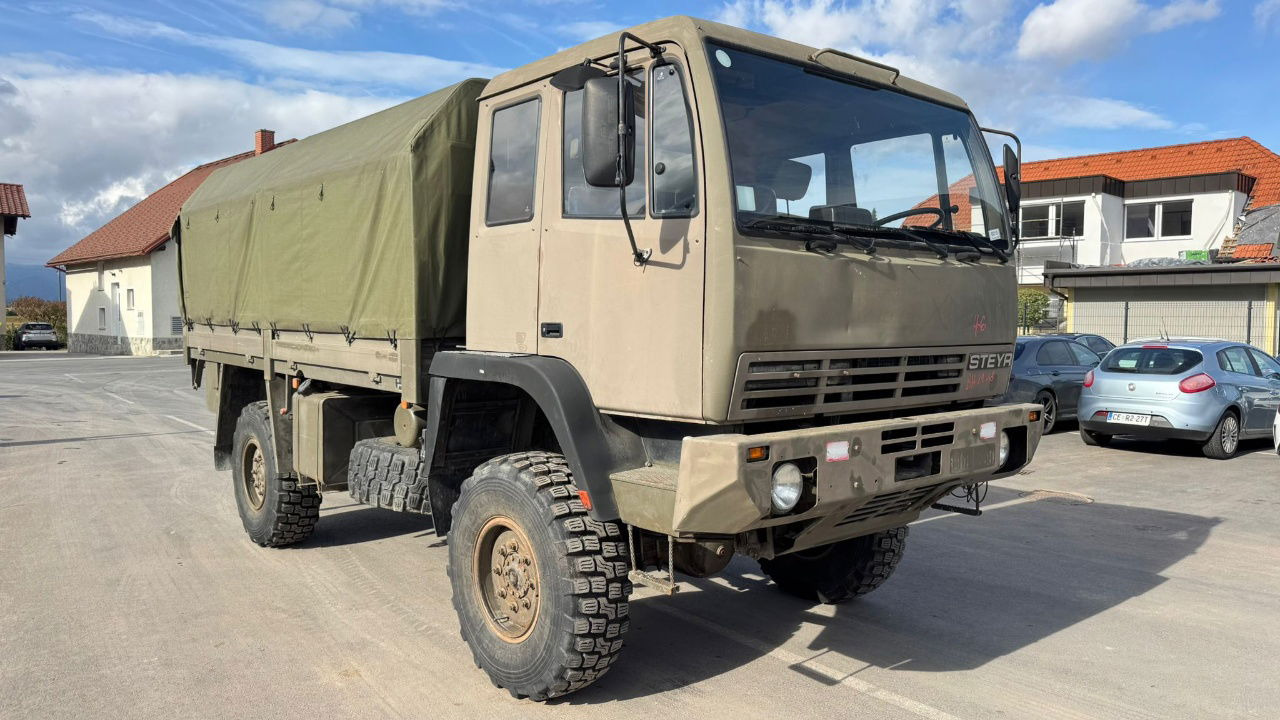 Steyr 12M18 4X4 stake body -  truck - Curtain side truck: picture 2 Steyr 12M18 4X4 stake body -  truck - Curtain side truck: picture 2