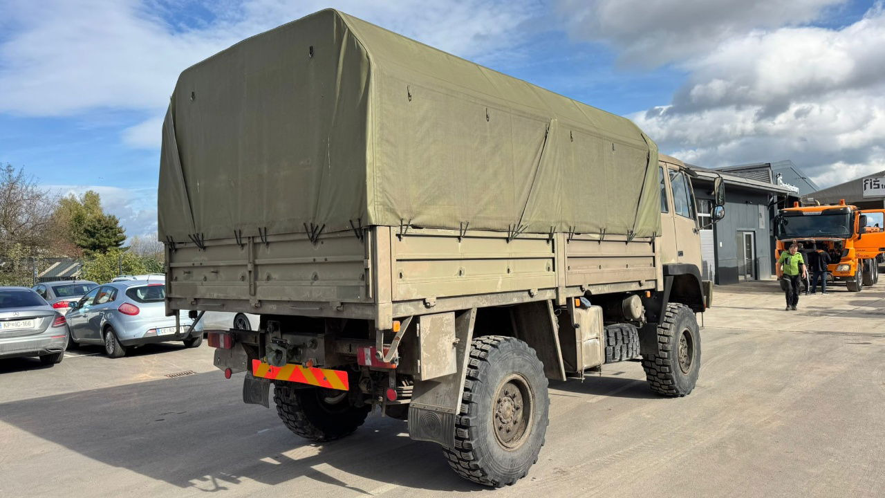 Steyr 12M18 4X4 stake body -  truck - Curtain side truck: picture 4 Steyr 12M18 4X4 stake body -  truck - Curtain side truck: picture 4