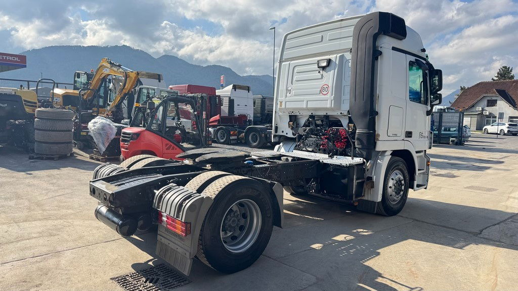 Mercedes-Benz Actros 1841 LS 4x2 tractor unit - retarder - Tractor truck: picture 5 Mercedes-Benz Actros 1841 LS 4x2 tractor unit - retarder - Tractor truck: picture 5