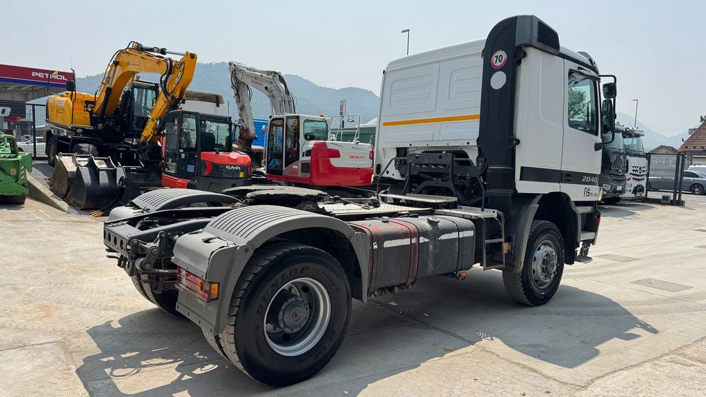 Mercedes-Benz Actros 2040 AS 4x4 tractor unit - tipp. hydr. - Tractor truck: picture 5 Mercedes-Benz Actros 2040 AS 4x4 tractor unit - tipp. hydr. - Tractor truck: picture 5