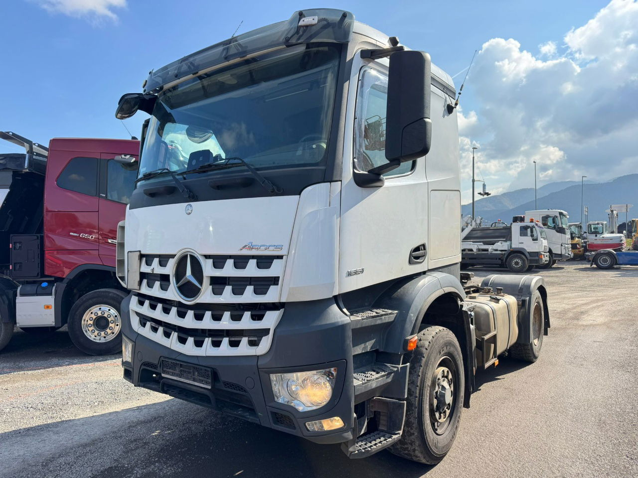Mercedes-Benz Arocs 1851 LS HAD 4X4 - Euro 6 - retarder - tipper hydraulics - Tractor truck: picture 1 Mercedes-Benz Arocs 1851 LS HAD 4X4 - Euro 6 - retarder - tipper hydraulics - Tractor truck: picture 1