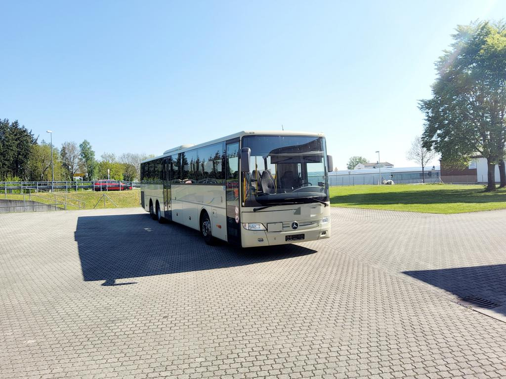 Mercedes Benz O 550 Integro L 65 Sitze / 360 PS-Euro 6 / Lift / Automatik - Suburban bus: picture 1 Mercedes Benz O 550 Integro L 65 Sitze / 360 PS-Euro 6 / Lift / Automatik - Suburban bus: picture 1