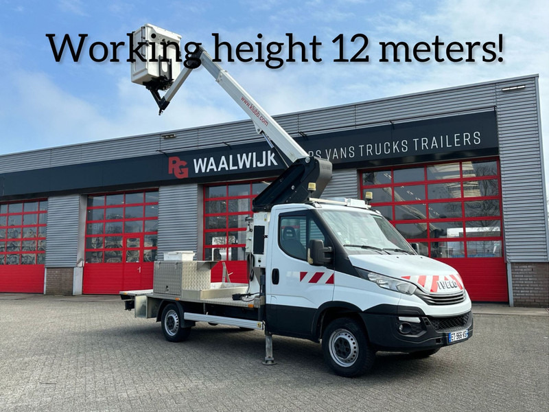 Iveco Daily 35S12 werkhoogte 12 meter APK 17-01-2026 - Commercial truck: picture 1 Iveco Daily 35S12 werkhoogte 12 meter APK 17-01-2026 - Commercial truck: picture 1