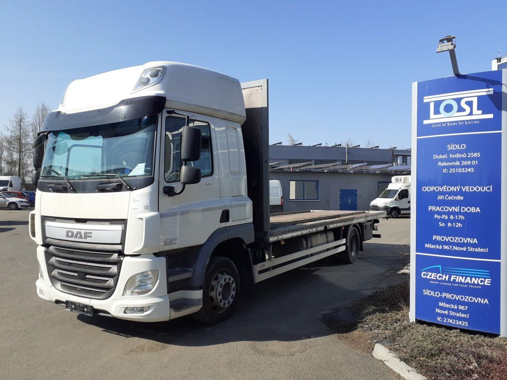 DAF CF320 EURO 6 - Dropside/ Flatbed truck: picture 1 DAF CF320 EURO 6 - Dropside/ Flatbed truck: picture 1