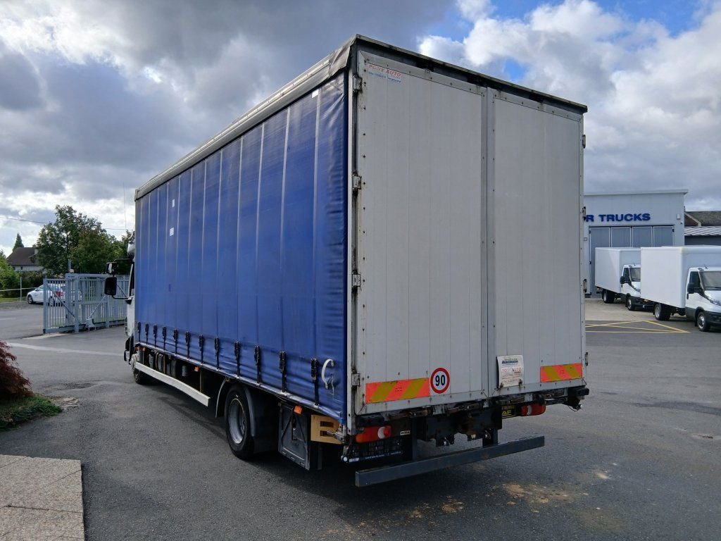 DAF LF45.220 EURO 4 - Curtain side truck: picture 5 DAF LF45.220 EURO 4 - Curtain side truck: picture 5