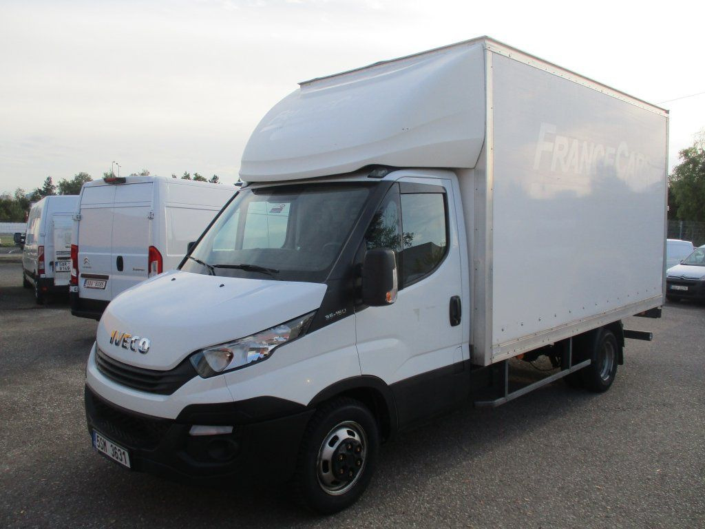 Iveco Daily 35C16 mit LBW - Closed box van: picture 1 Iveco Daily 35C16 mit LBW - Closed box van: picture 1