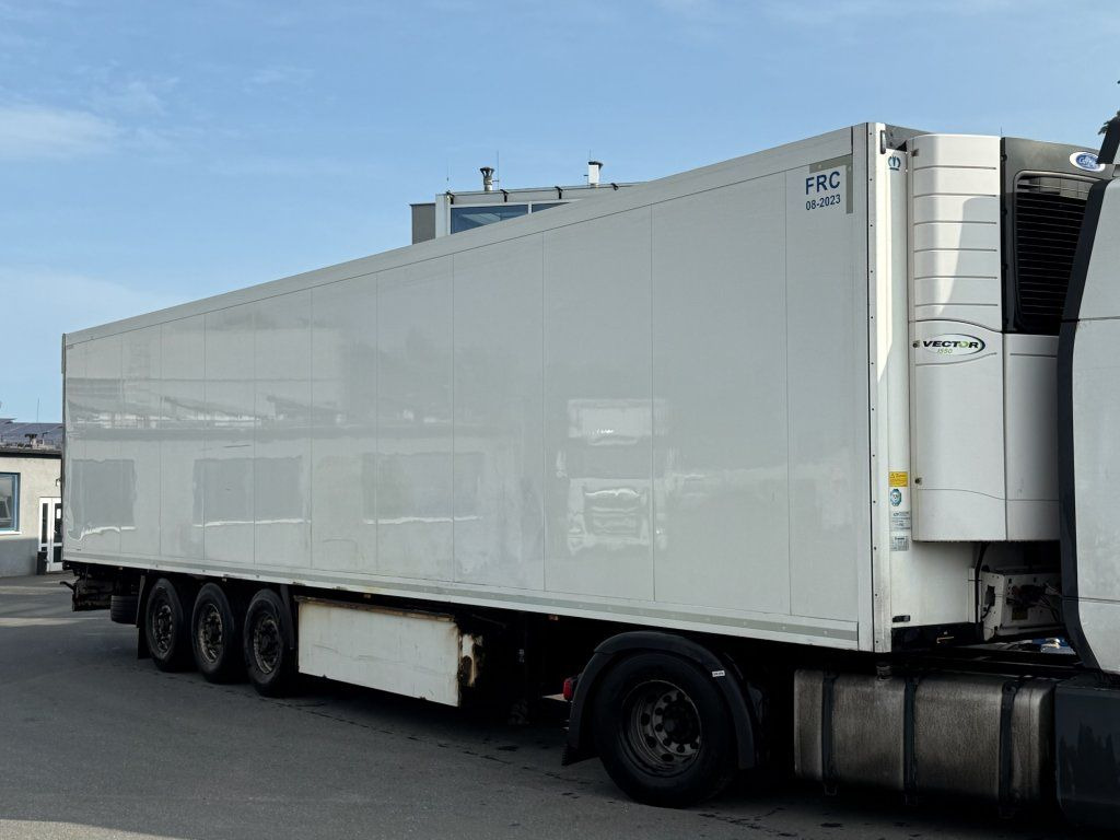 Lamberet Carrier Vectro 1550 DoppelStock - Closed box semi-trailer: picture 1 Lamberet Carrier Vectro 1550 DoppelStock - Closed box semi-trailer: picture 1