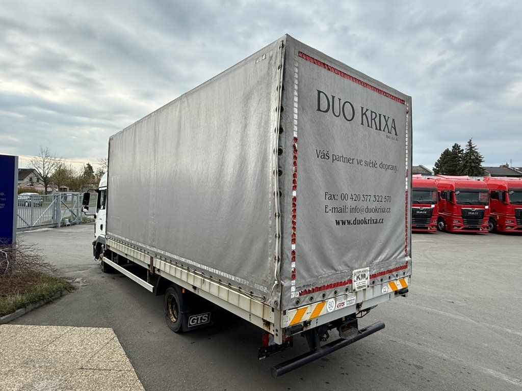 MAN TGL8.220 EURO 6 - Curtain side van: picture 5 MAN TGL8.220 EURO 6 - Curtain side van: picture 5