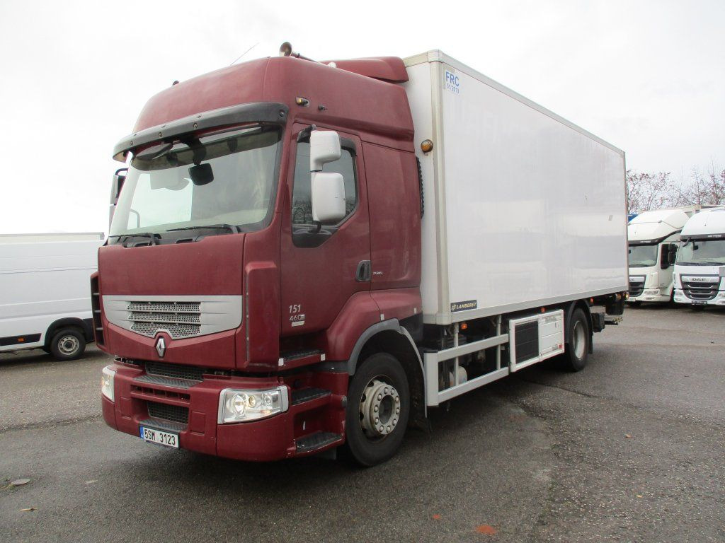 Renault Premium 460 - Box truck: picture 1 Renault Premium 460 - Box truck: picture 1