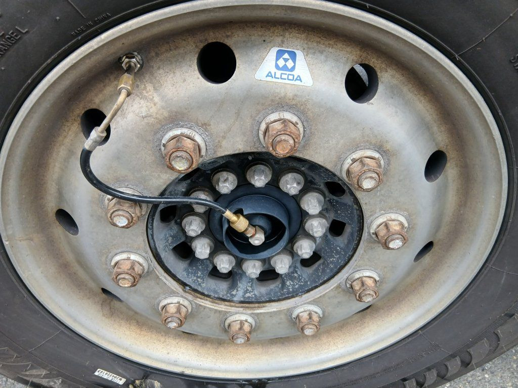 Tipper semi-trailer Schmitz Cargobull SKI24 30m3: picture 9