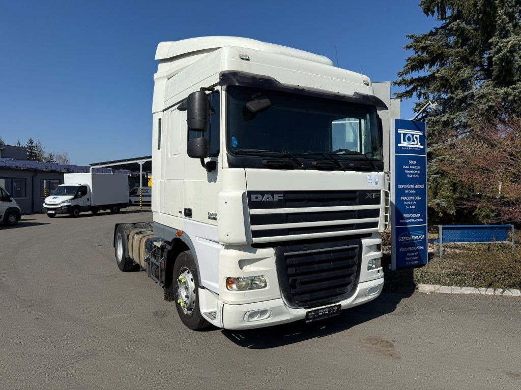 DAF XF105.460 EEV - Tractor truck: picture 2 DAF XF105.460 EEV - Tractor truck: picture 2