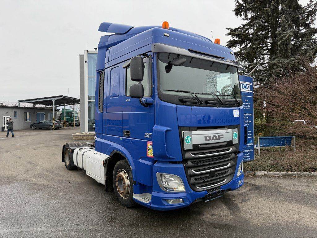 DAF XF460 EURO 6 MEGA/lowdeck - Tractor truck: picture 2 DAF XF460 EURO 6 MEGA/lowdeck - Tractor truck: picture 2