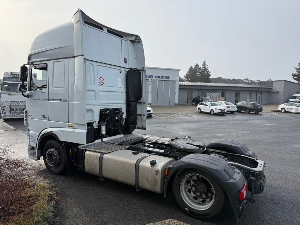 Tractor truck DAF XF480 Superspacecab SSC lowdeck: picture 6 Tractor truck DAF XF480 Superspacecab SSC lowdeck: picture 6