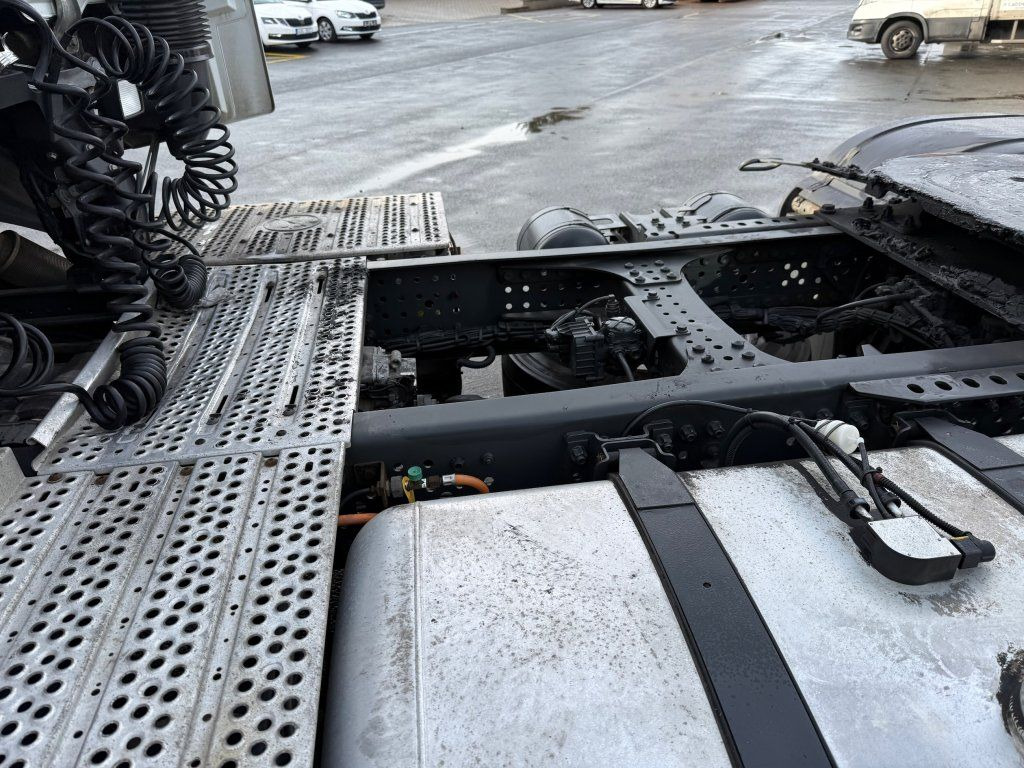 Tractor truck Mercedes-Benz 1845 Actros EURO 6: picture 7 Tractor truck Mercedes-Benz 1845 Actros EURO 6: picture 7