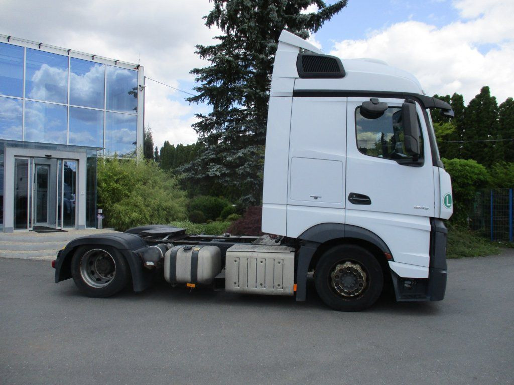 Mercedes-Benz 1845 Actros EURO 6 MEGA/lowdeck - Tractor truck: picture 3 Mercedes-Benz 1845 Actros EURO 6 MEGA/lowdeck - Tractor truck: picture 3