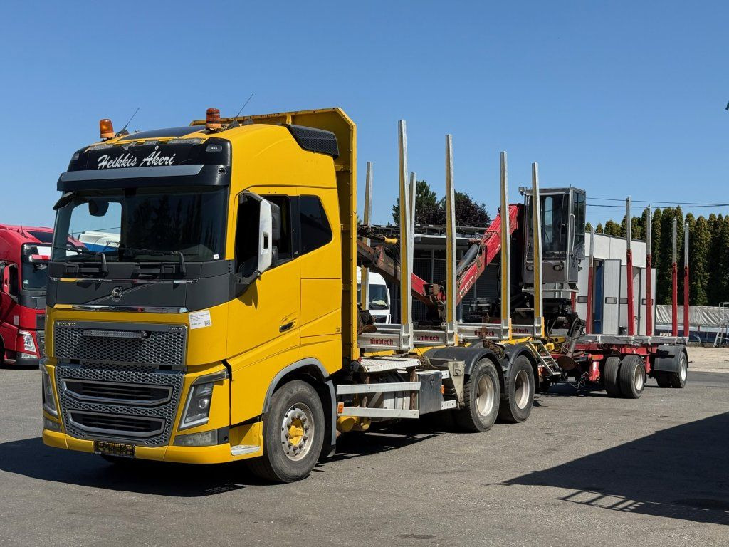 Volvo FH 16 750 6x4 + Fliegl - Logging truck, Crane truck: picture 1 Volvo FH 16 750 6x4 + Fliegl - Logging truck, Crane truck: picture 1