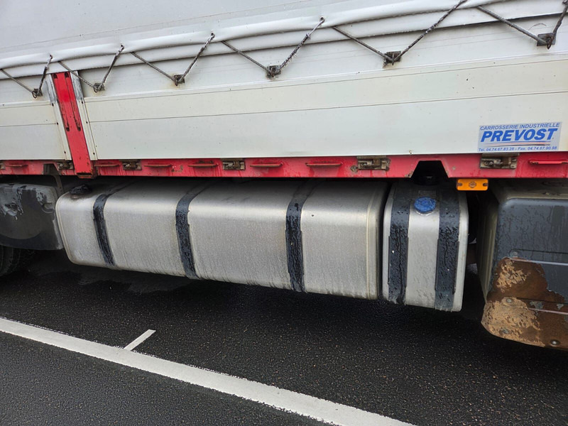 Renault Premium 460dxi - Curtain side truck: picture 4 Renault Premium 460dxi - Curtain side truck: picture 4