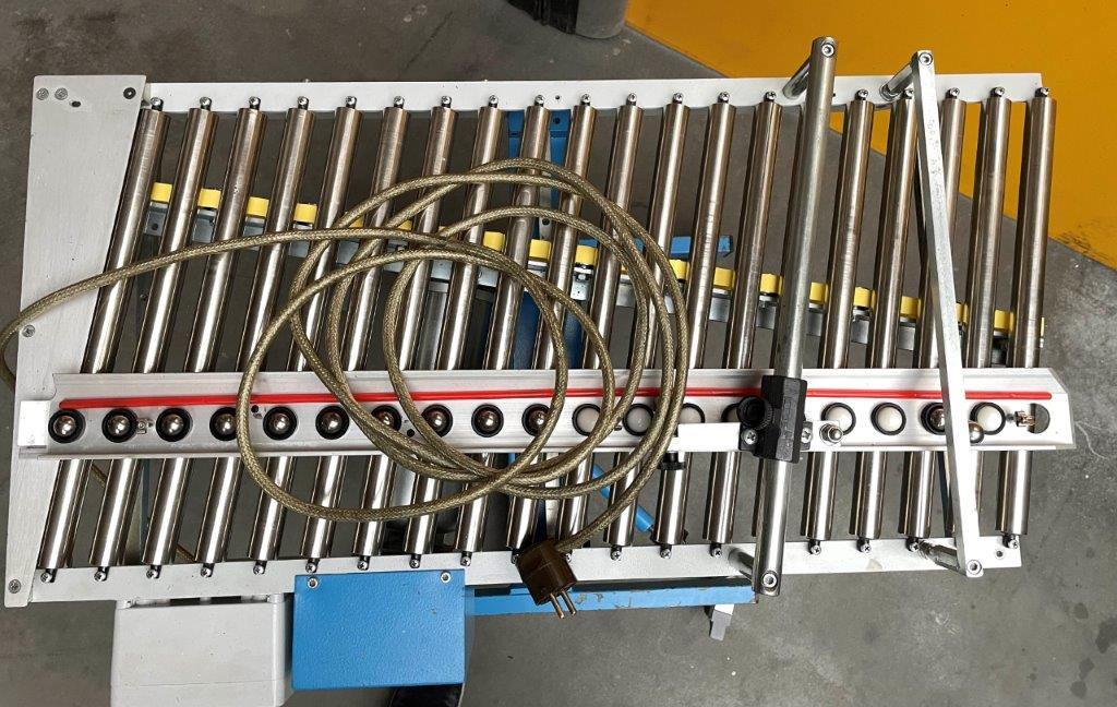 Mobile, continuously height-adjustable and rotatable roller table GUK RT-35 - Folding machine: picture 3 Mobile, continuously height-adjustable and rotatable roller table GUK RT-35 - Folding machine: picture 3