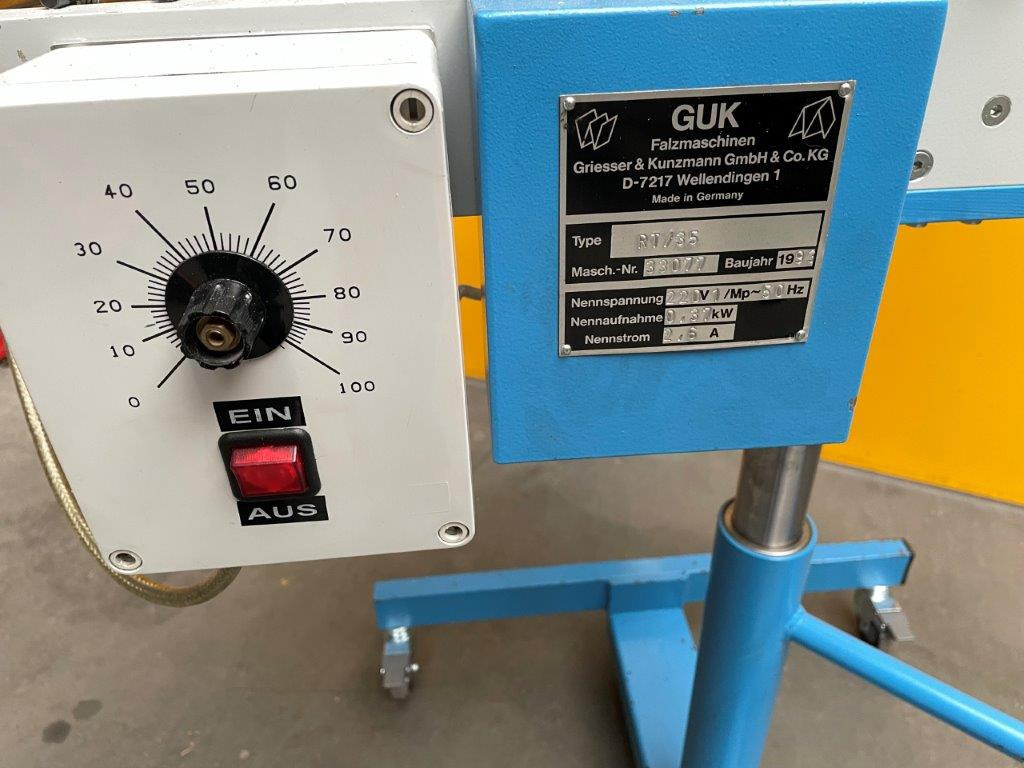 Mobile, continuously height-adjustable and rotatable roller table GUK RT-35 - Folding machine: picture 2 Mobile, continuously height-adjustable and rotatable roller table GUK RT-35 - Folding machine: picture 2