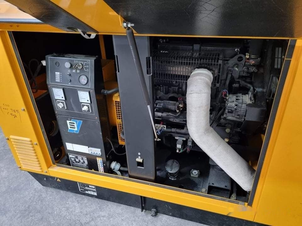 SDMO - Generator set: picture 3 SDMO - Generator set: picture 3