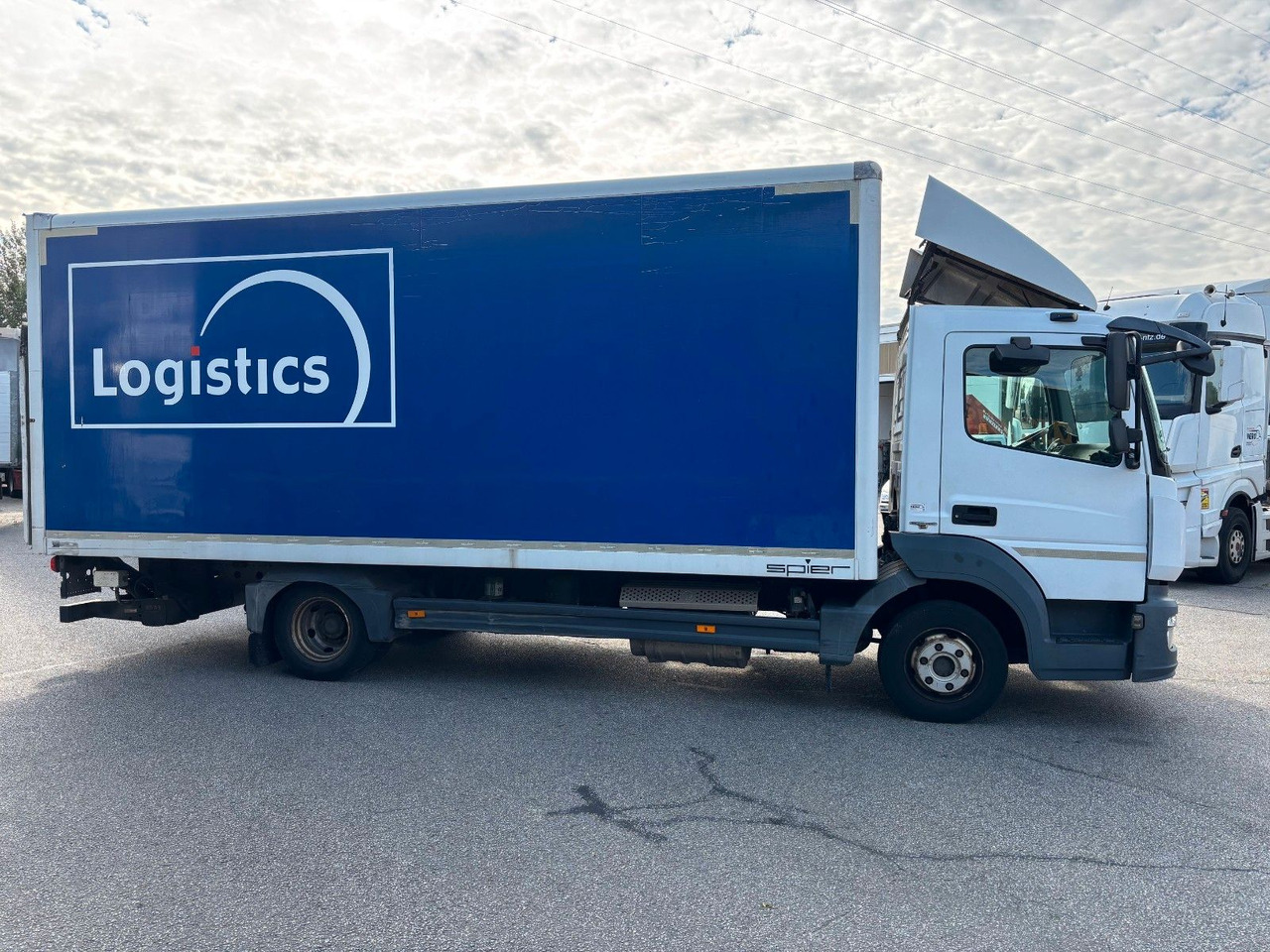 Mercedes-Benz Atego 821 Luft/LBW/EU6/Klima/Navi - Closed box van: picture 4 Mercedes-Benz Atego 821 Luft/LBW/EU6/Klima/Navi - Closed box van: picture 4