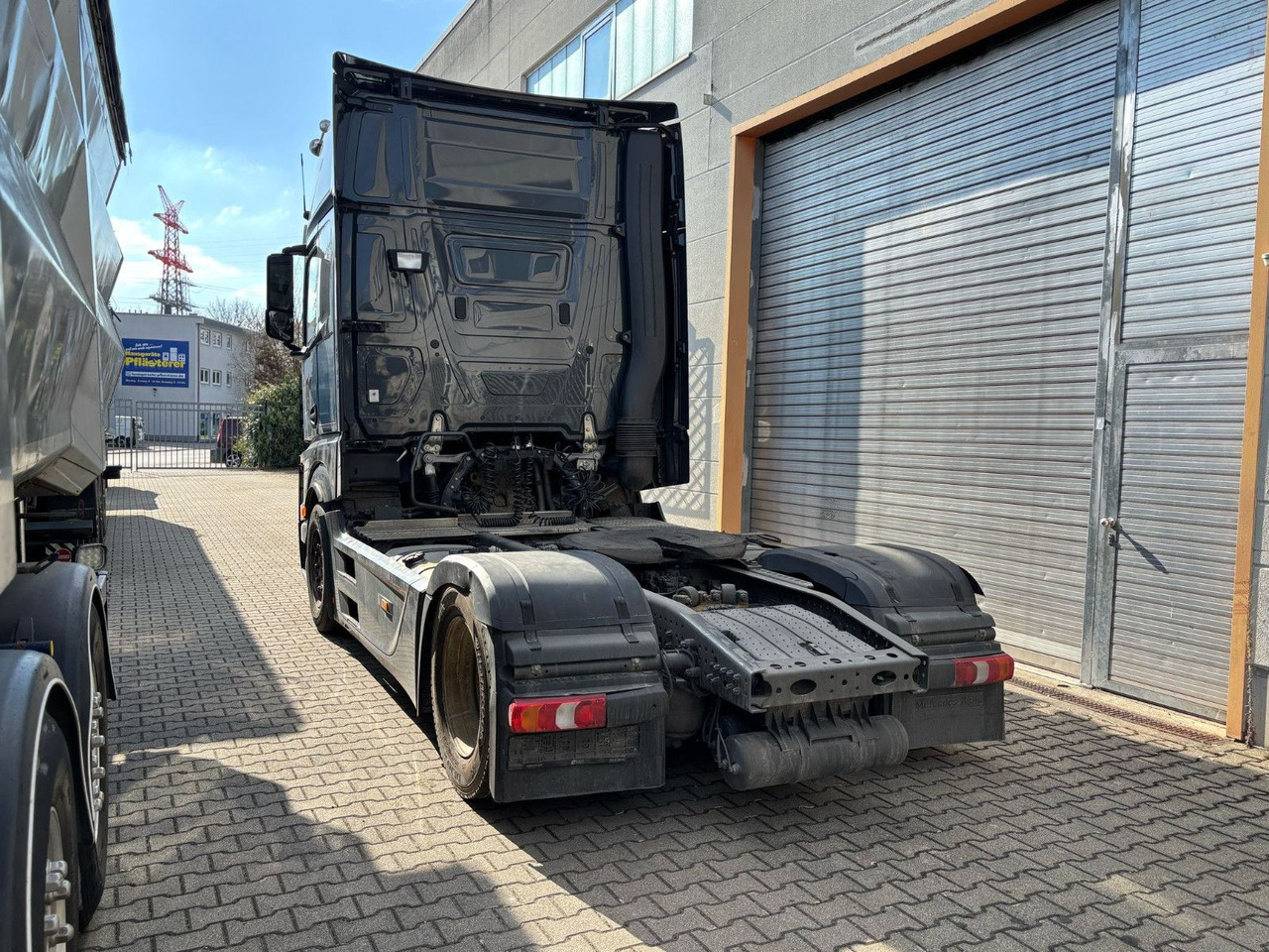 Mercedes-Benz Actros 1851 Retarder/Luft/Klima - Tractor truck: picture 4 Mercedes-Benz Actros 1851 Retarder/Luft/Klima - Tractor truck: picture 4