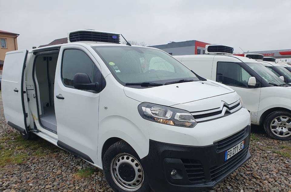 Refrigerated delivery van Citroen JUMPY CHLODNIA MROZNIA CARRIER+230V KLIMA EURO6 [ Copy ] [ Copy ]: picture 8
