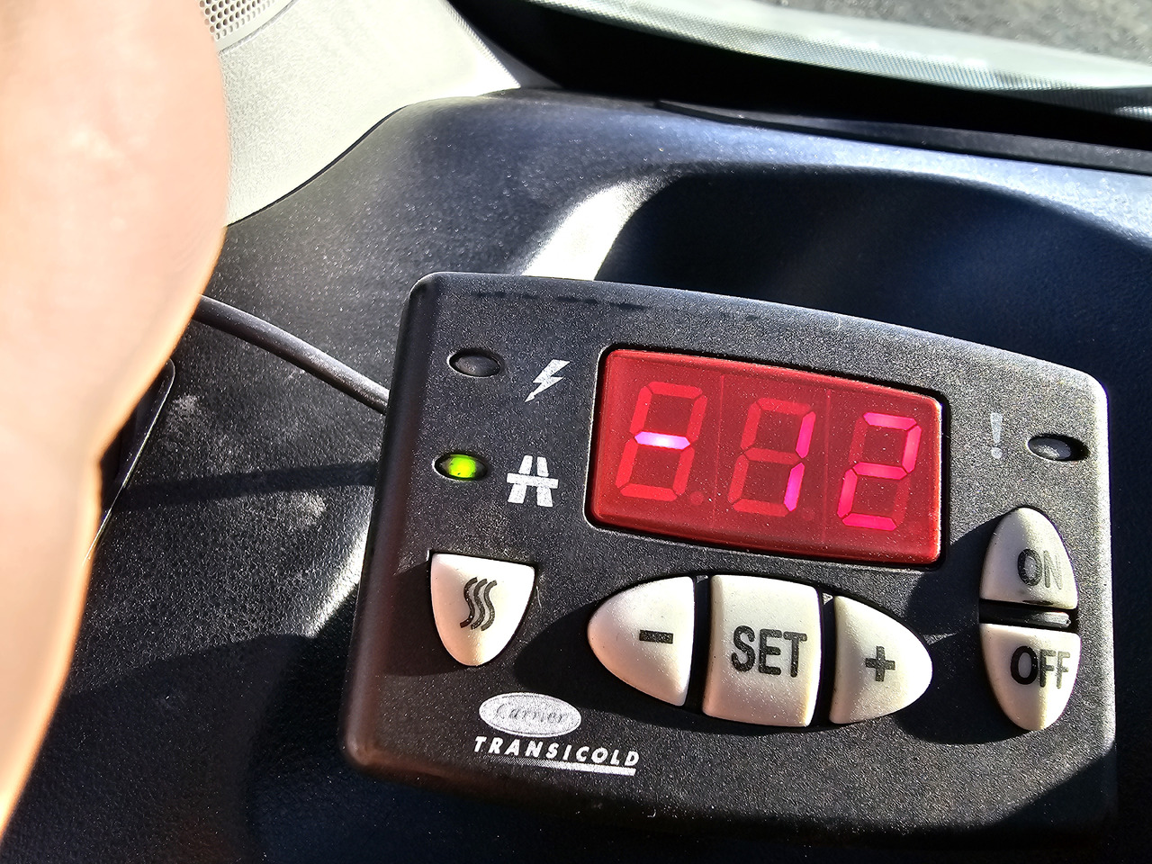 Refrigerated delivery van FIAT DOBLO LONG CHLODNIA carrier KLIMA  EURO6 [ Copy ]: picture 16