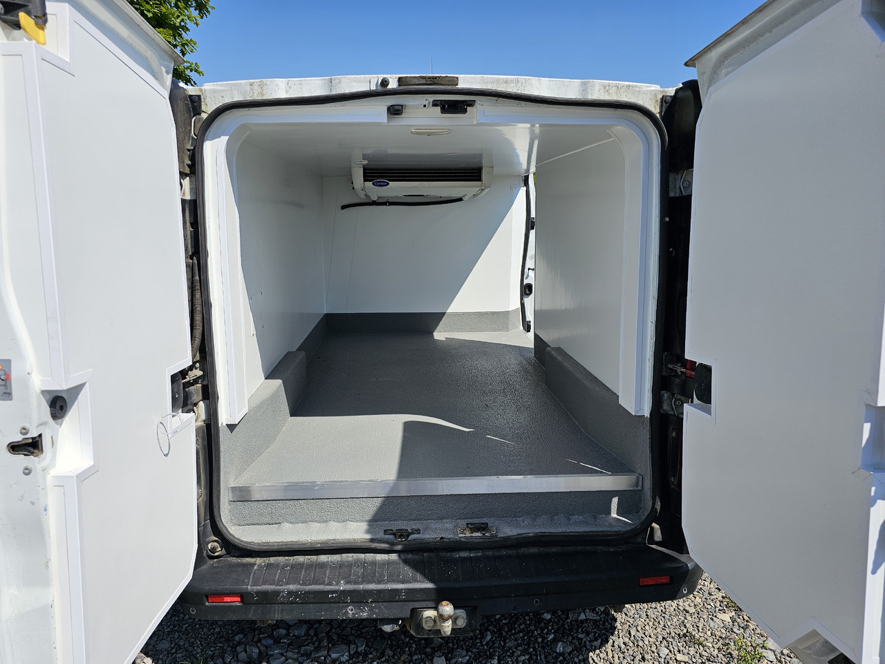 RENAULT TRAFIC L2H1 CHLODNIA MROZNIA CARRIER+230V KLIMA KAMERA EURO6 - Refrigerated delivery van: picture 2 RENAULT TRAFIC L2H1 CHLODNIA MROZNIA CARRIER+230V KLIMA KAMERA EURO6 - Refrigerated delivery van: picture 2