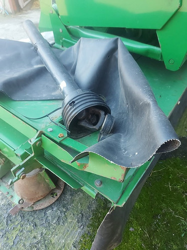 Mower John Deere 131: picture 6 Mower John Deere 131: picture 6