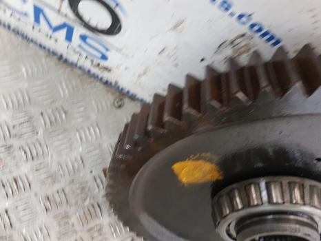 Deutz D7807c, Dx 3.90, 3.70, 6807, 7007, 7207 Rear Axle Drive Gear Z66 04333365 - Rear axle for Farm tractor: picture 4 Deutz D7807c, Dx 3.90, 3.70, 6807, 7007, 7207 Rear Axle Drive Gear Z66 04333365 - Rear axle for Farm tractor: picture 4