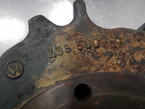 Deutz Dx, Dx4, Dx6 Rear Axle Intermediate Support Lhs 4335007r, 04331794 - Rear axle for Farm tractor: picture 3 Deutz Dx, Dx4, Dx6 Rear Axle Intermediate Support Lhs 4335007r, 04331794 - Rear axle for Farm tractor: picture 3