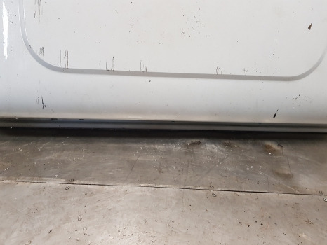 Body and exterior Ford 10, 30, 600, Tw 7610, 5610 Q Cab Roof Panel 86599691, D5nn9450200: picture 8