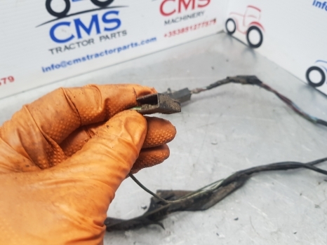Cables/ Wire harness for Farm tractor Ford New Holland Ts, 40 Series 8240 Front Head Lamp Wiring Loom F0nn13n054aa: picture 6