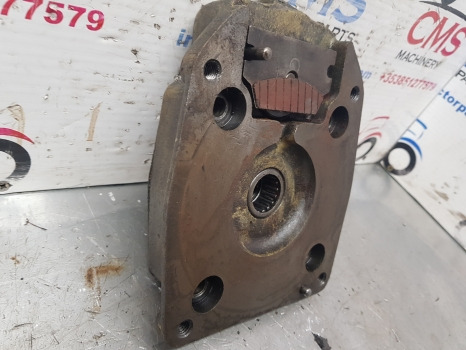 John Deere 3130, 3030, 3120, 2840 Pto Plate With Brake Pad T32090 - Brake pads for Agricultural machinery: picture 2 John Deere 3130, 3030, 3120, 2840 Pto Plate With Brake Pad T32090 - Brake pads for Agricultural machinery: picture 2