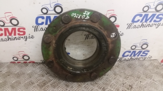 John Deere 40, 41, 50, 55 Series 2950, 3050, 3150, 3350 Front Axle Hub L41928 - Hub for Farm tractor: picture 1 John Deere 40, 41, 50, 55 Series 2950, 3050, 3150, 3350 Front Axle Hub L41928 - Hub for Farm tractor: picture 1